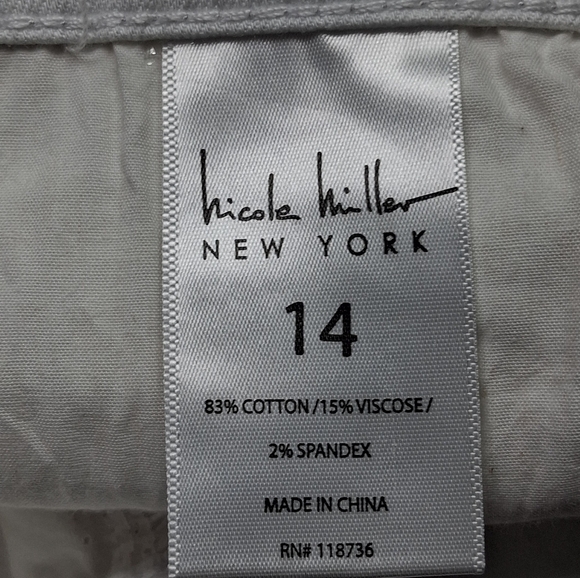 NWOT Nicole Miller New York White High Rise Jeans    Size 14 - Picture 10 of 10